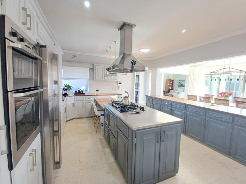 5 Bedroom Property for Sale in Welgemoed Western Cape